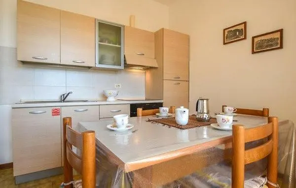 Agriturismo Campotondello ガヴォッラーノ 0*,