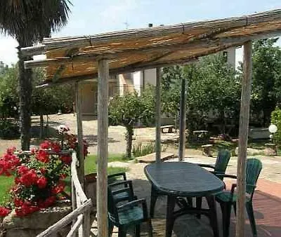 Agriturismo Campotondello ガヴォッラーノ 0*,  イタリア